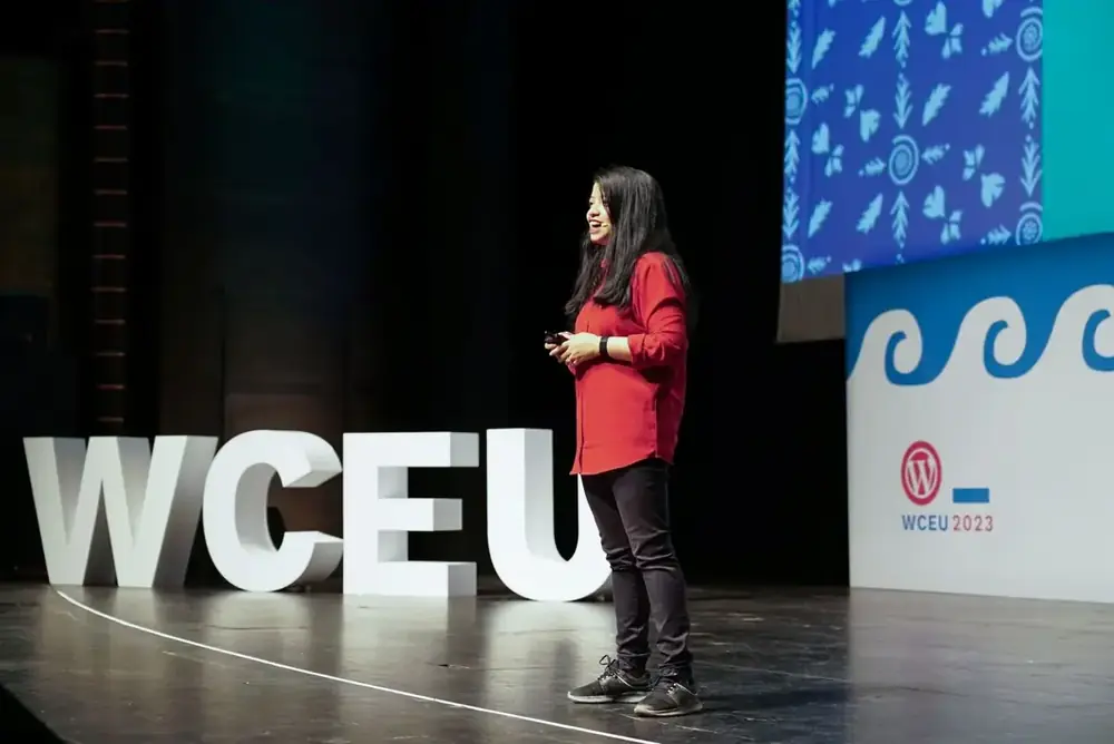 Speaking on the WordCamp Europe 2023 main stage in Athens